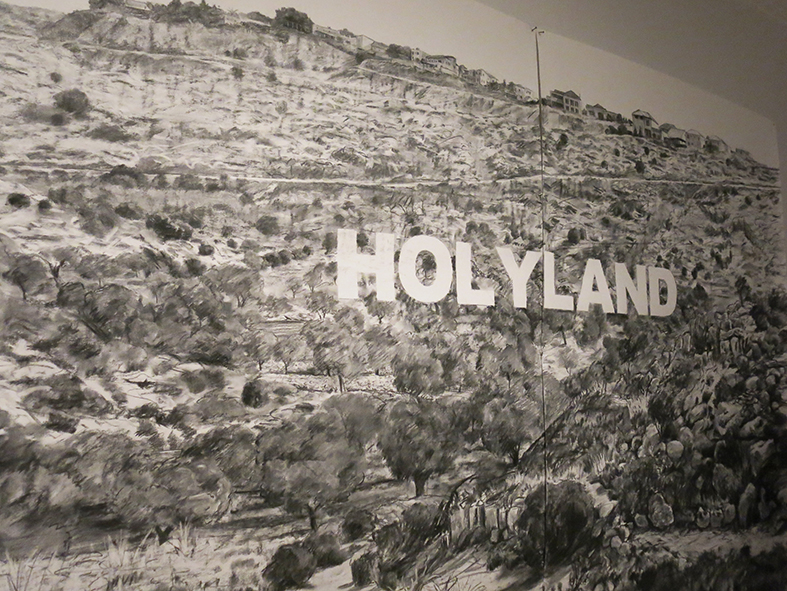 “Holyland (Beit Arye)”2014 © Gabriela Schutz 