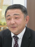 上野一弘氏